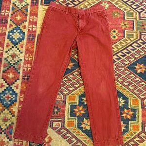 Banana Republic chino— color Muir wood— looks more rust. 31/30